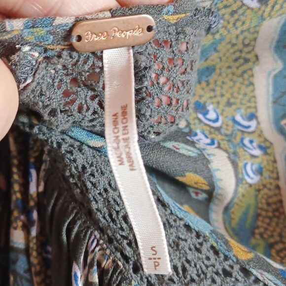 Free People Mini Dress S Gray Boho Floral Long Sleeve Crochet Yoke Lined Flowy - Picture 6 of 9